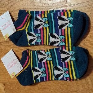 BNWT 2 pairs of Low-cut Xhilaration socks HONEY BADGER STYLE!